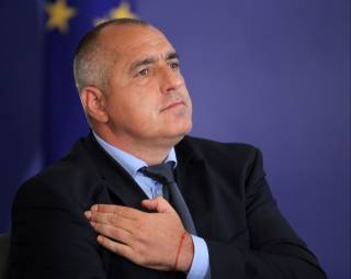 2 МИЛИАРДА от бюджета за мижаво саниране, пък БЧК да храни гладните деца ли, вожде?
