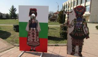 АТРАКЦИЯ ЗА МАЛКИ И ГОЛЕМИ