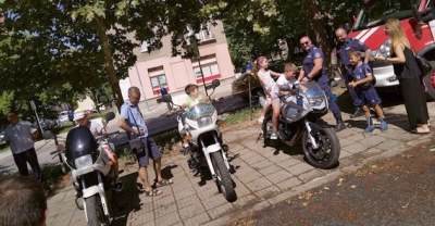 Служителите от Областна дирекция на МВР- Ямбол отбелязаха своя