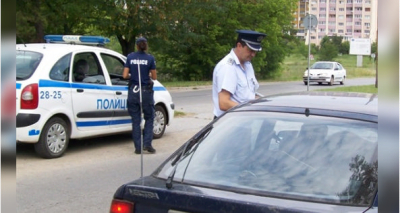 Четирима задържани при мащабна полицейска операция в Ямболска област