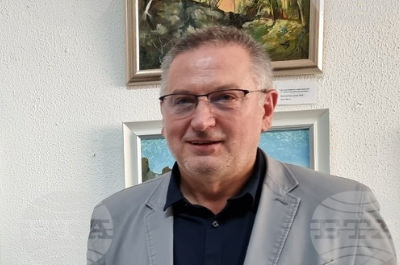 Писателят Георги Господинов към ученици в родния си Ямбол: