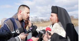27-годишен спаси Светия кръст в Ямбол